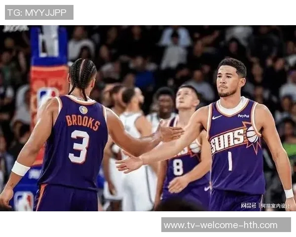 太阳队史首次双星闪耀布克与狄龙均30得分却不到30分钟上场时间